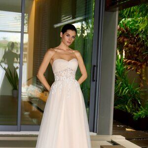 New Strapless A-Line Nude Modern Bridal Mesh Dress w/ Beaded Corset JT2702AW